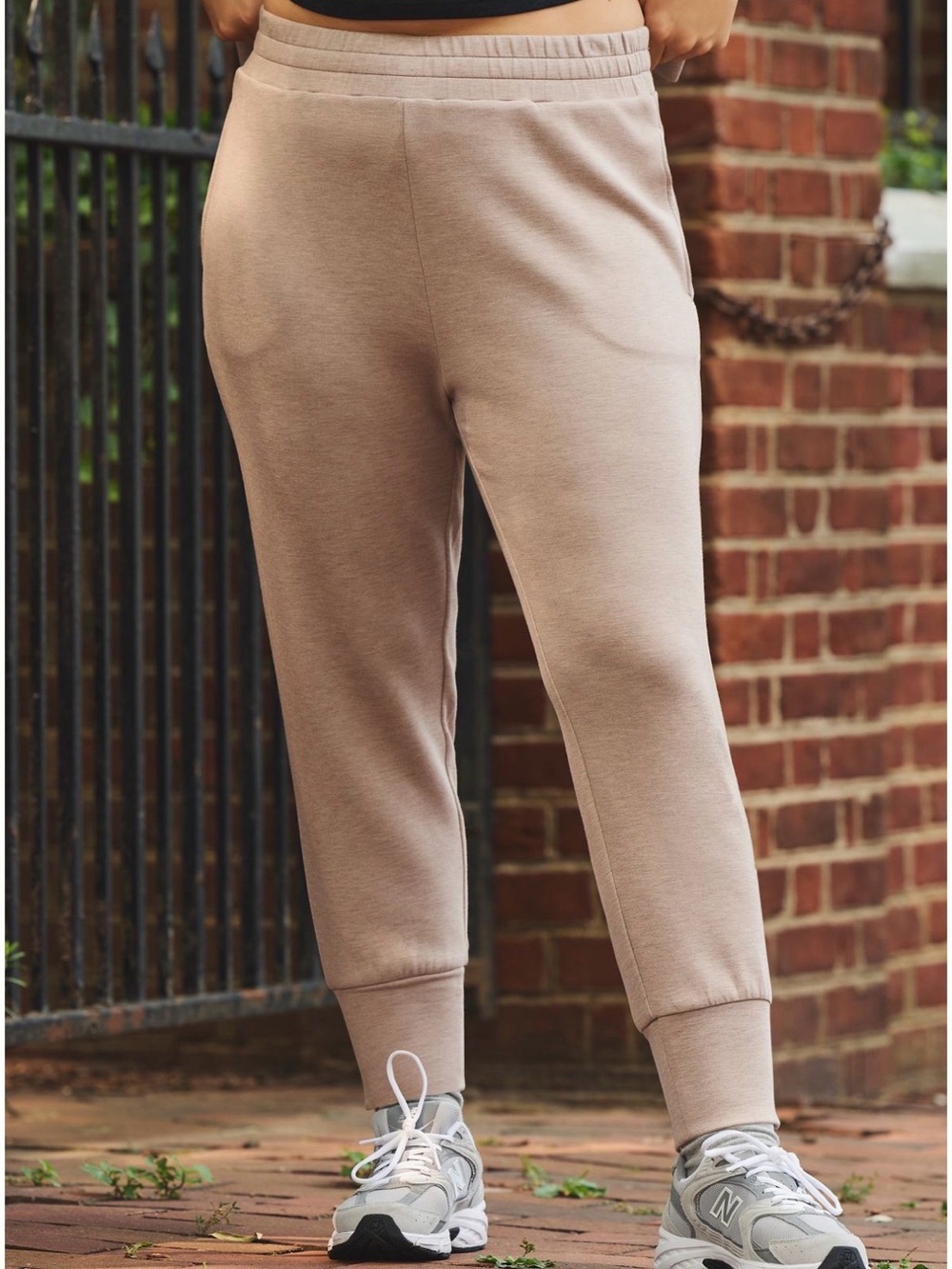 Varley The Slim Cuff 25 Pants - Anthropologie
